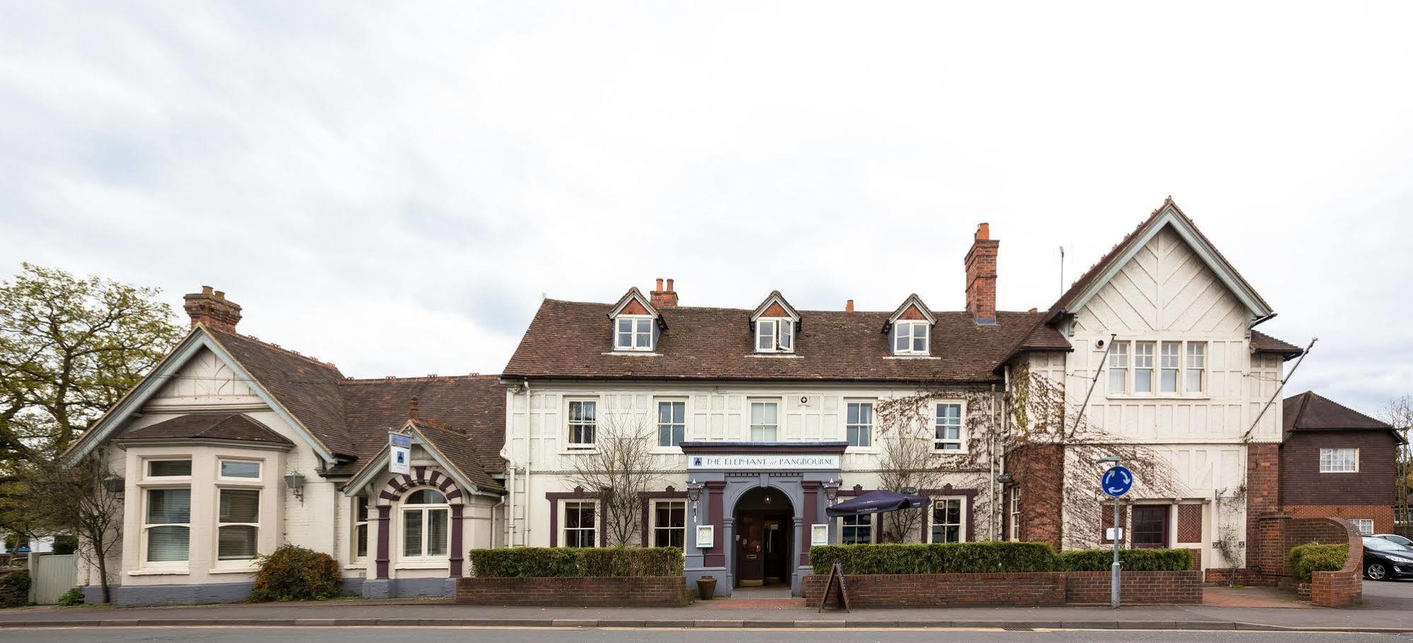 Elephant Hotel Pangbourne Exteriér fotografie